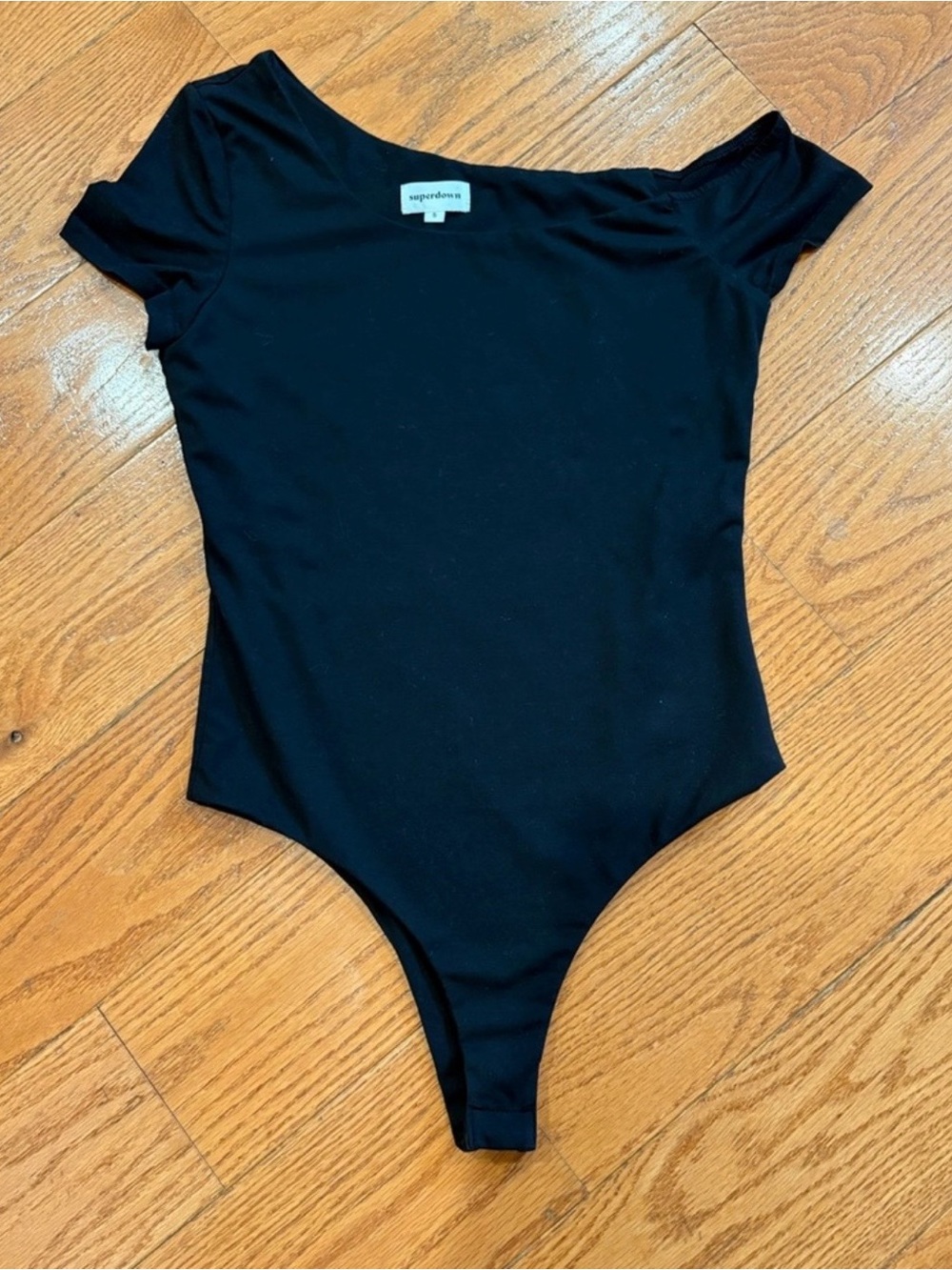Superdown Black Off Shoulder Bodysuit Size Small Minimalist Going Out Top